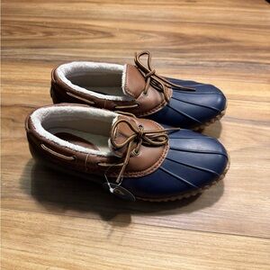 NWT JBU by Jambu  Women's Brown and Navy Flats